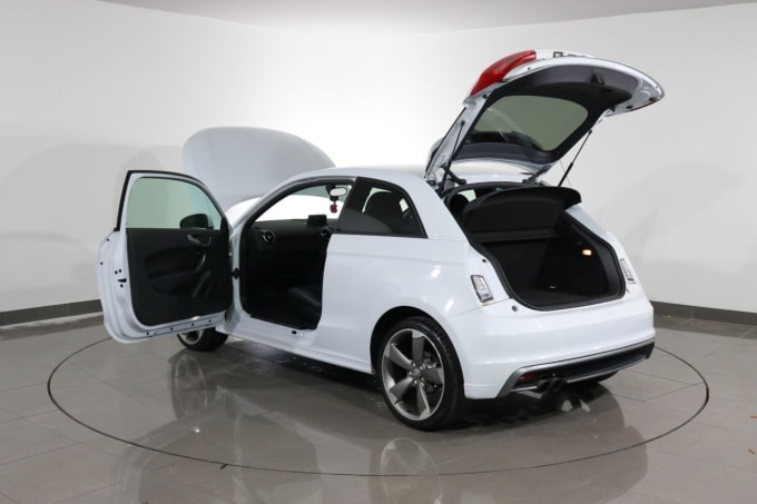 2025 Audi A1
