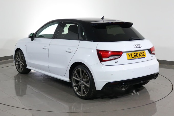 2025 Audi A1
