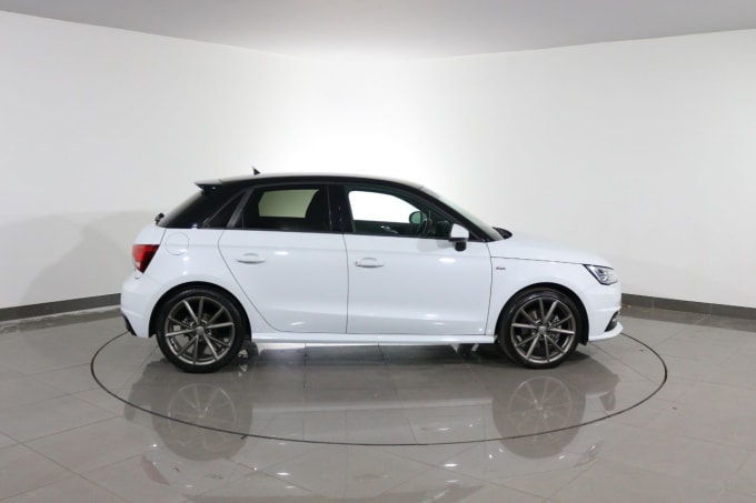 2025 Audi A1