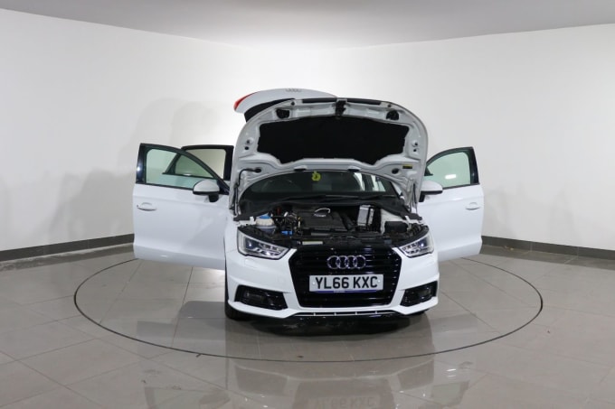 2025 Audi A1