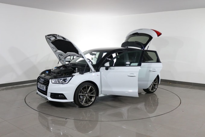 2025 Audi A1