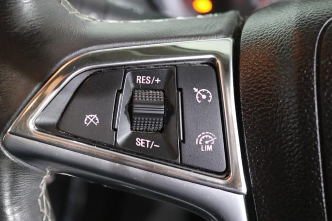 2025 Vauxhall Mokka