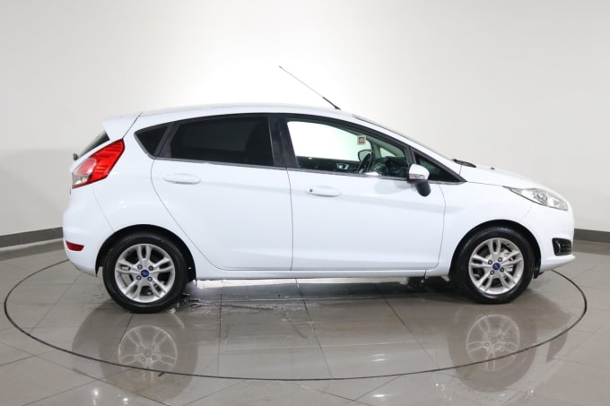 2025 Ford Fiesta
