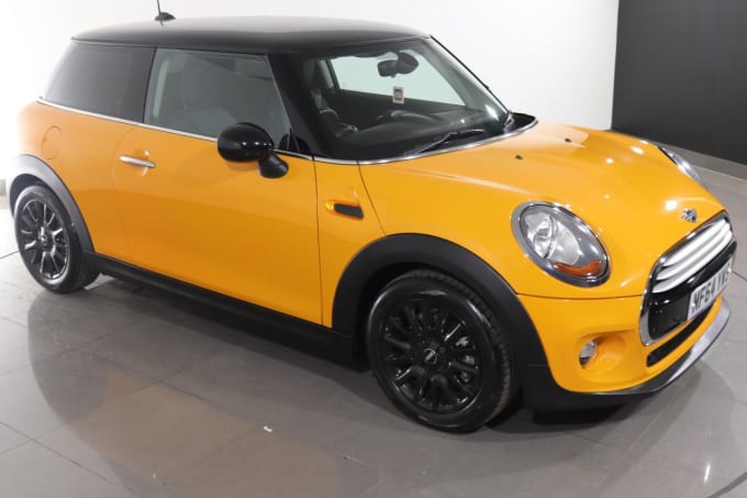 2025 Mini Hatch