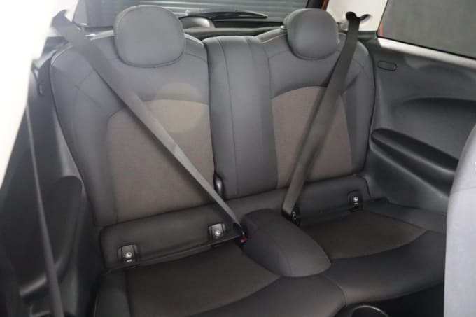2025 Mini Hatch