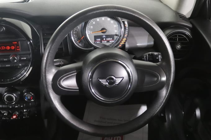 2025 Mini Hatch