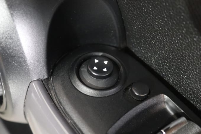 2025 Mini Hatch