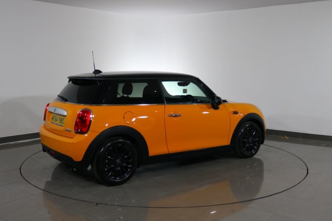 2025 Mini Hatch