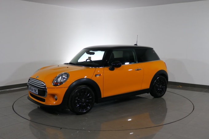 2025 Mini Hatch