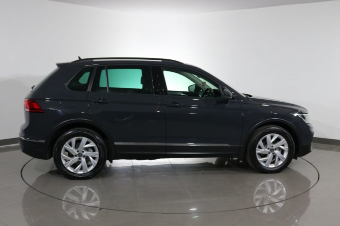 2025 Volkswagen Tiguan
