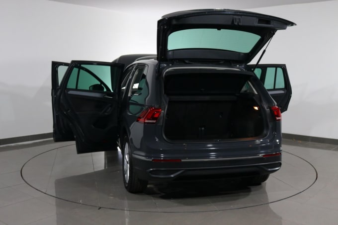2025 Volkswagen Tiguan