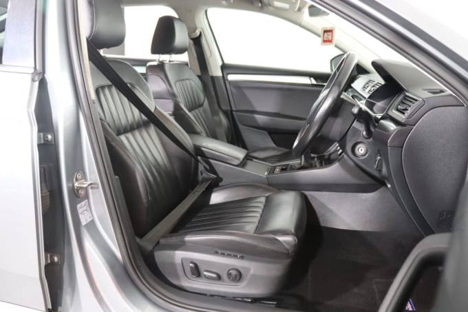 2025 Skoda Superb