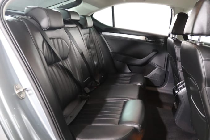 2025 Skoda Superb