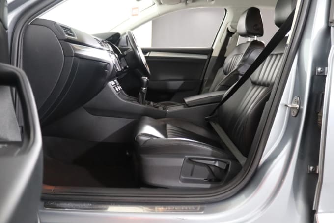 2025 Skoda Superb