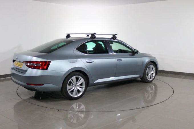 2025 Skoda Superb
