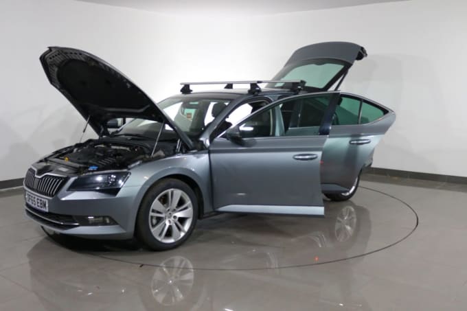 2025 Skoda Superb