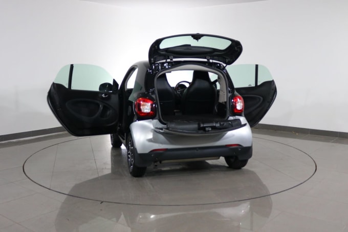 2025 Smart Fortwo