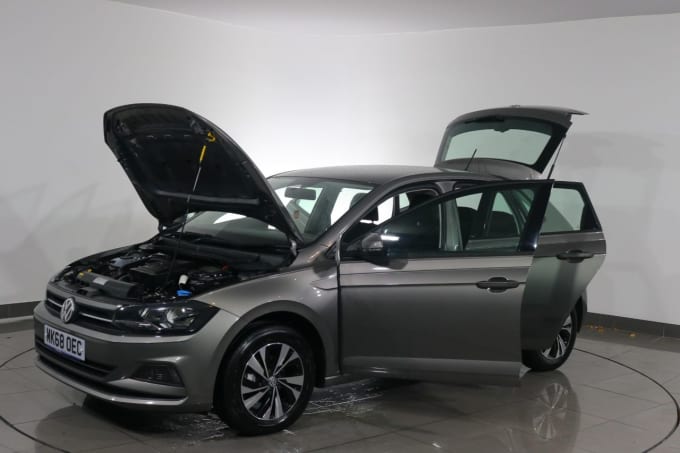 2018 Volkswagen Polo