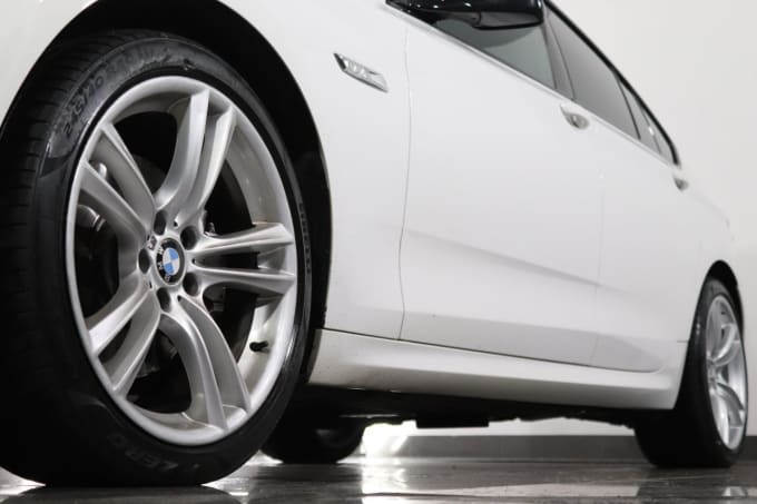 2012 BMW 5 Series Gran Turismo