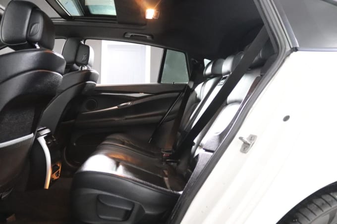 2012 BMW 5 Series Gran Turismo