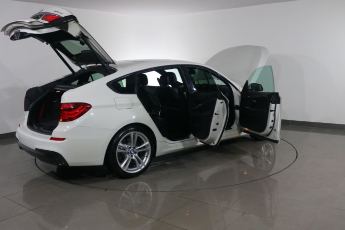 2012 BMW 5 Series Gran Turismo