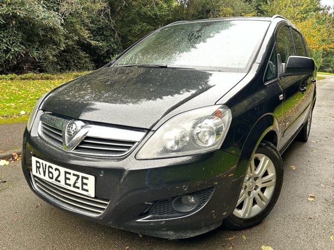 2025 Vauxhall Zafira