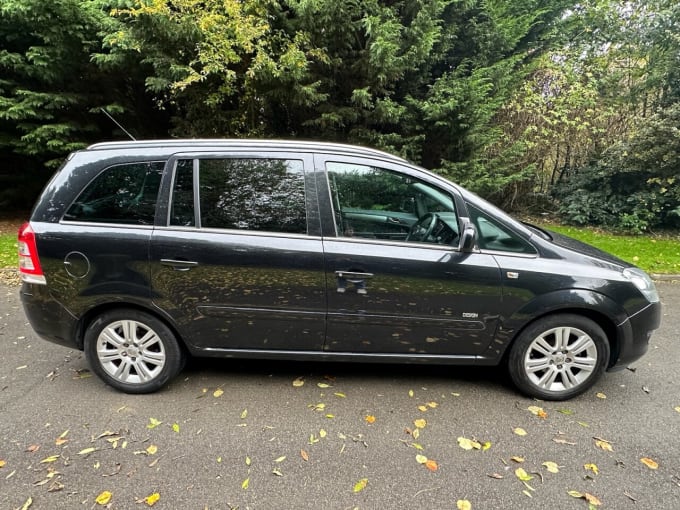 2025 Vauxhall Zafira