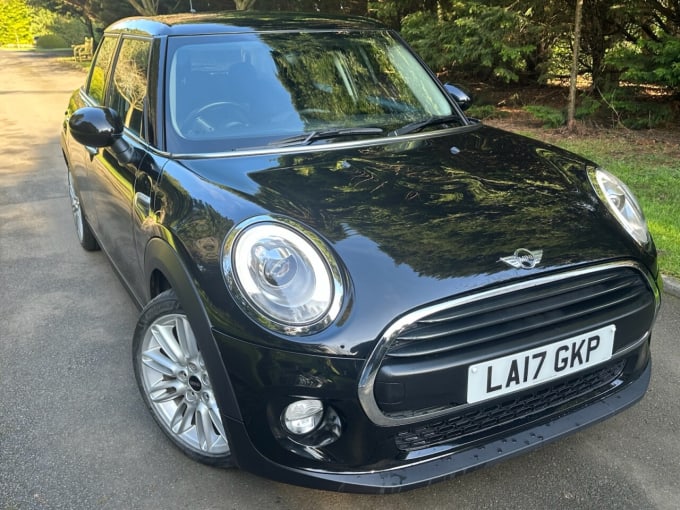 2025 Mini Hatch