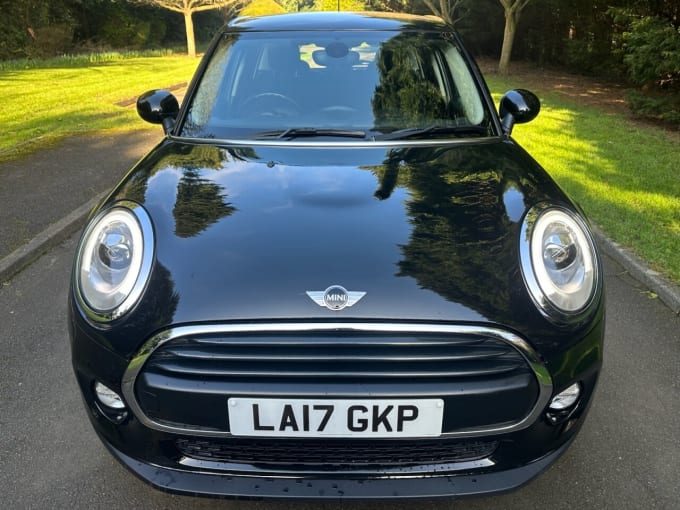 2025 Mini Hatch