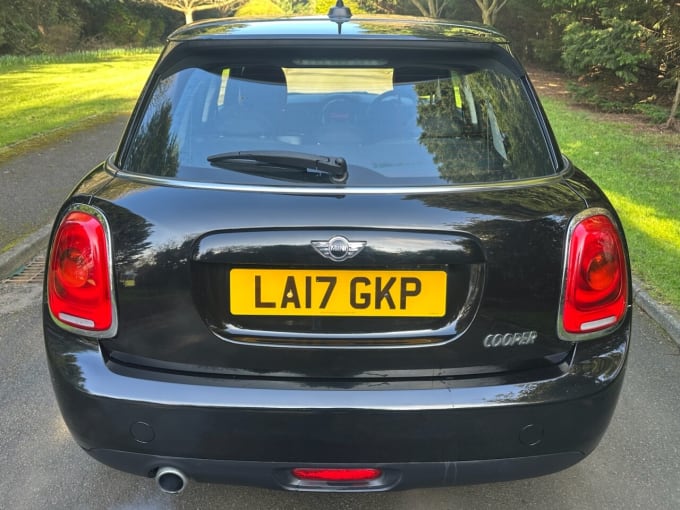 2025 Mini Hatch