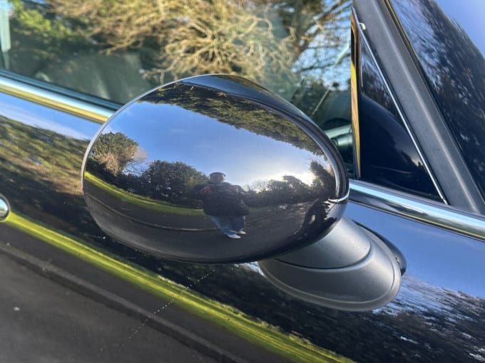 2025 Mini Hatch