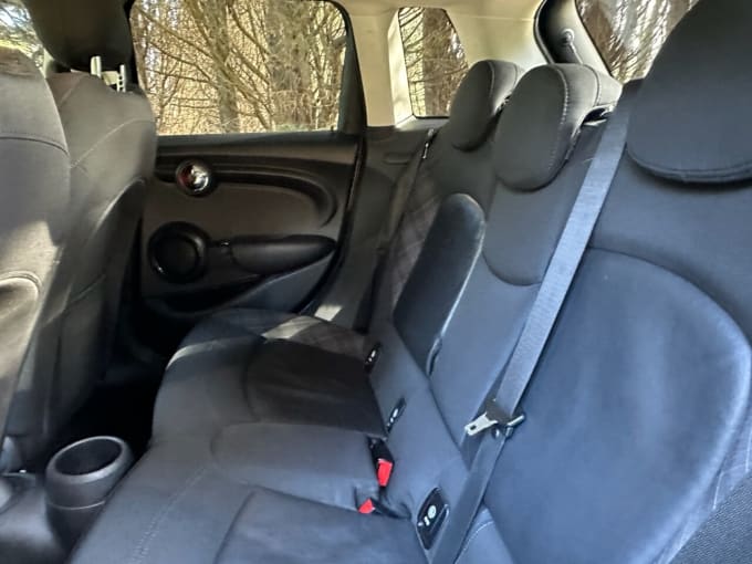 2025 Mini Hatch