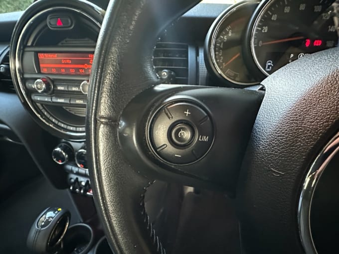 2025 Mini Hatch