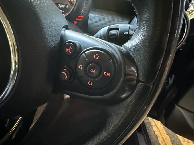 2025 Mini Hatch