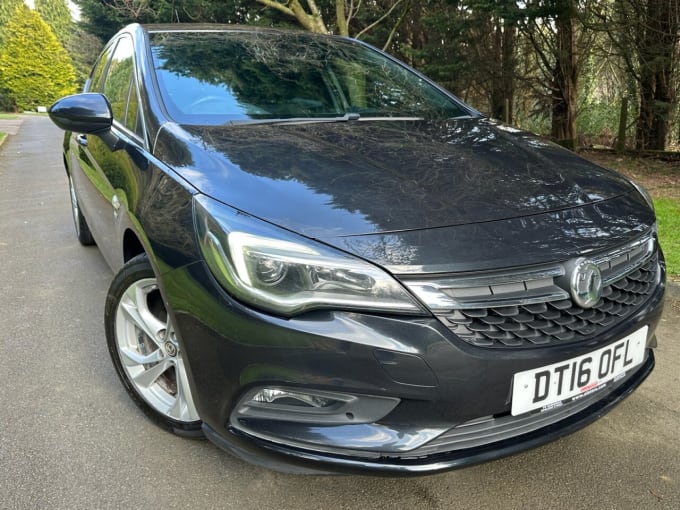 2025 Vauxhall Astra