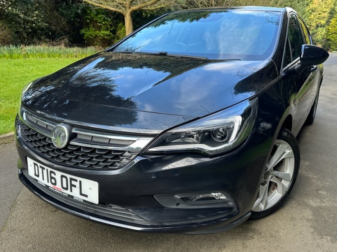 2025 Vauxhall Astra