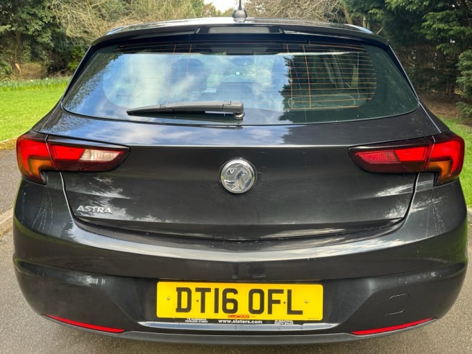 2025 Vauxhall Astra