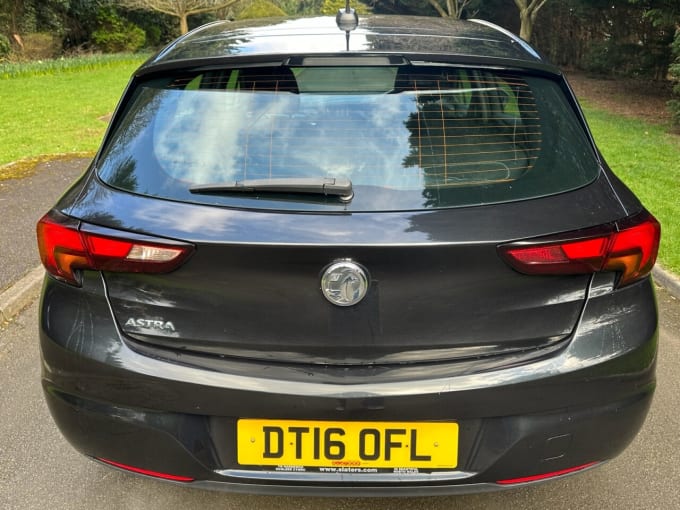 2025 Vauxhall Astra