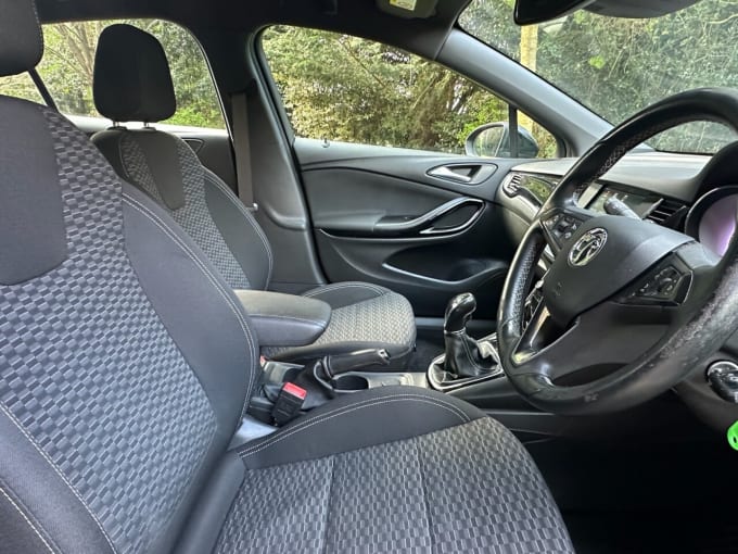 2025 Vauxhall Astra