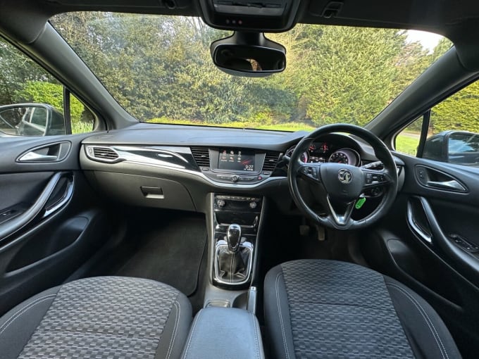 2025 Vauxhall Astra