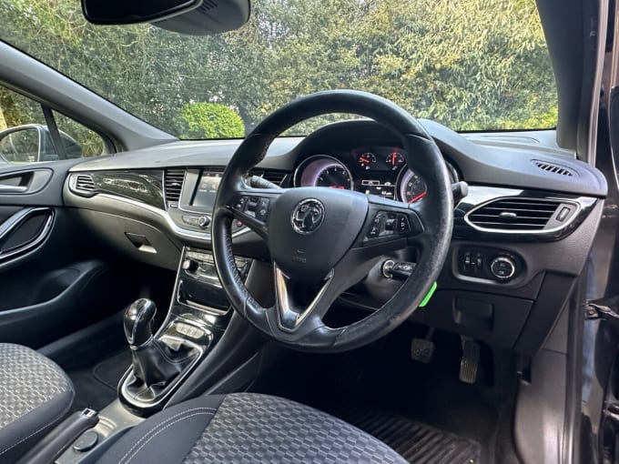 2025 Vauxhall Astra