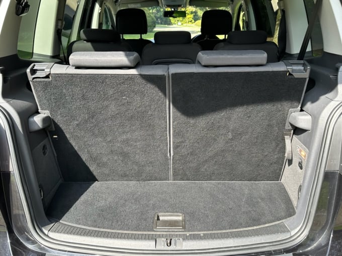 2025 Volkswagen Touran