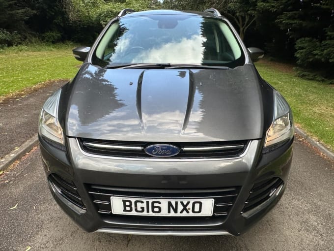 2025 Ford Kuga