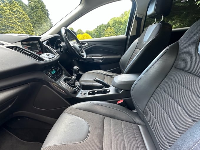 2025 Ford Kuga