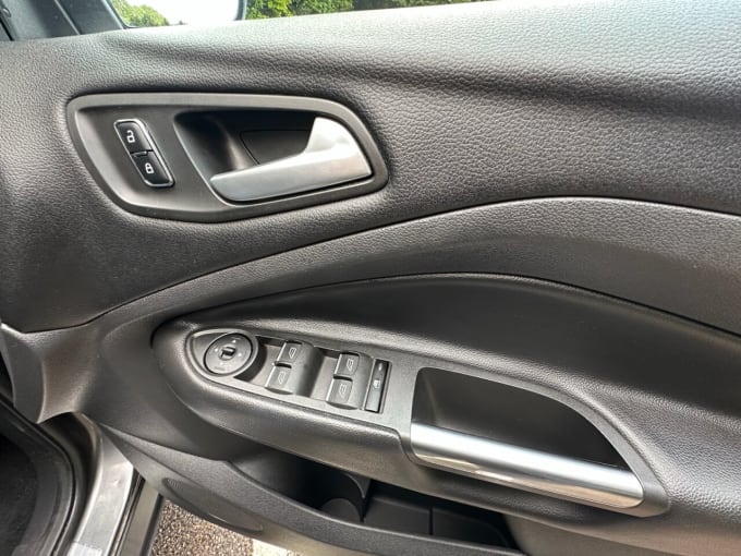 2025 Ford Kuga