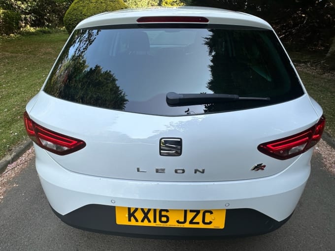 2025 Seat Leon
