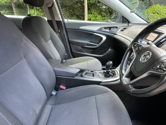 2025 Vauxhall Insignia