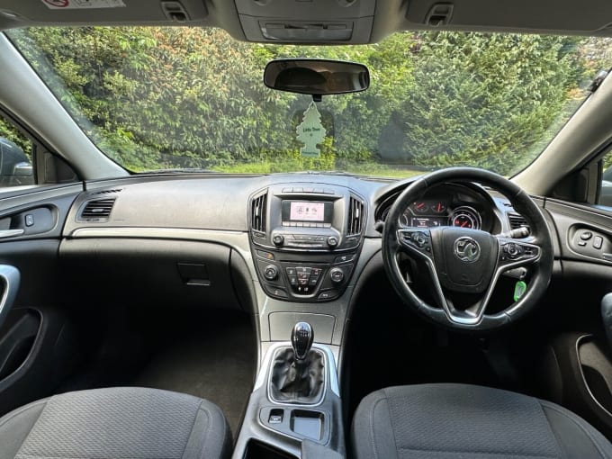 2025 Vauxhall Insignia