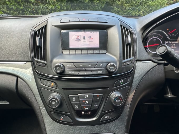 2025 Vauxhall Insignia