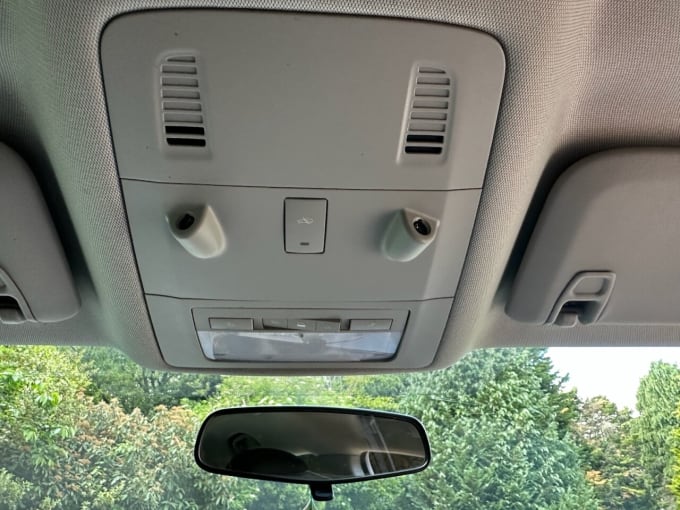 2025 Vauxhall Insignia
